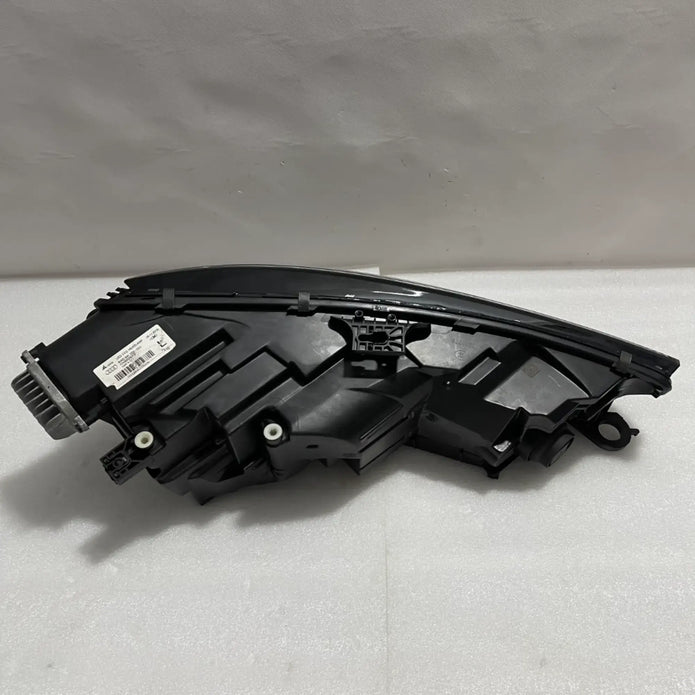 Audi A4 S4 RS4 B9 Full LED Scheinwerfer links 8W0941033