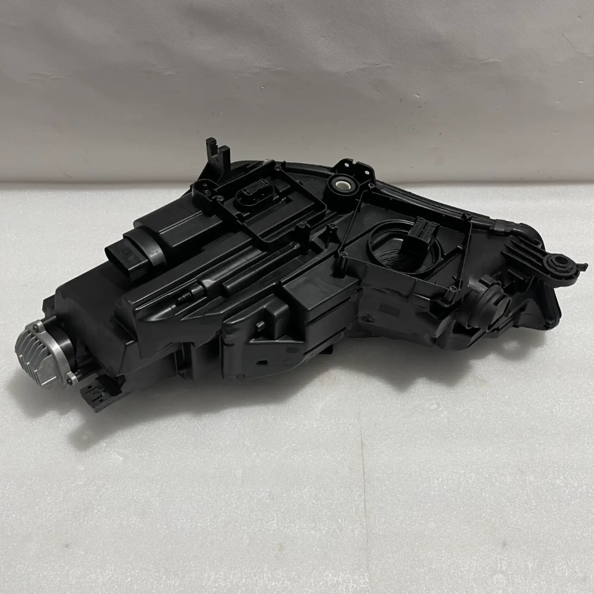 Audi A4 S4 RS4 B9 Full LED Scheinwerfer rechts 8W0941034