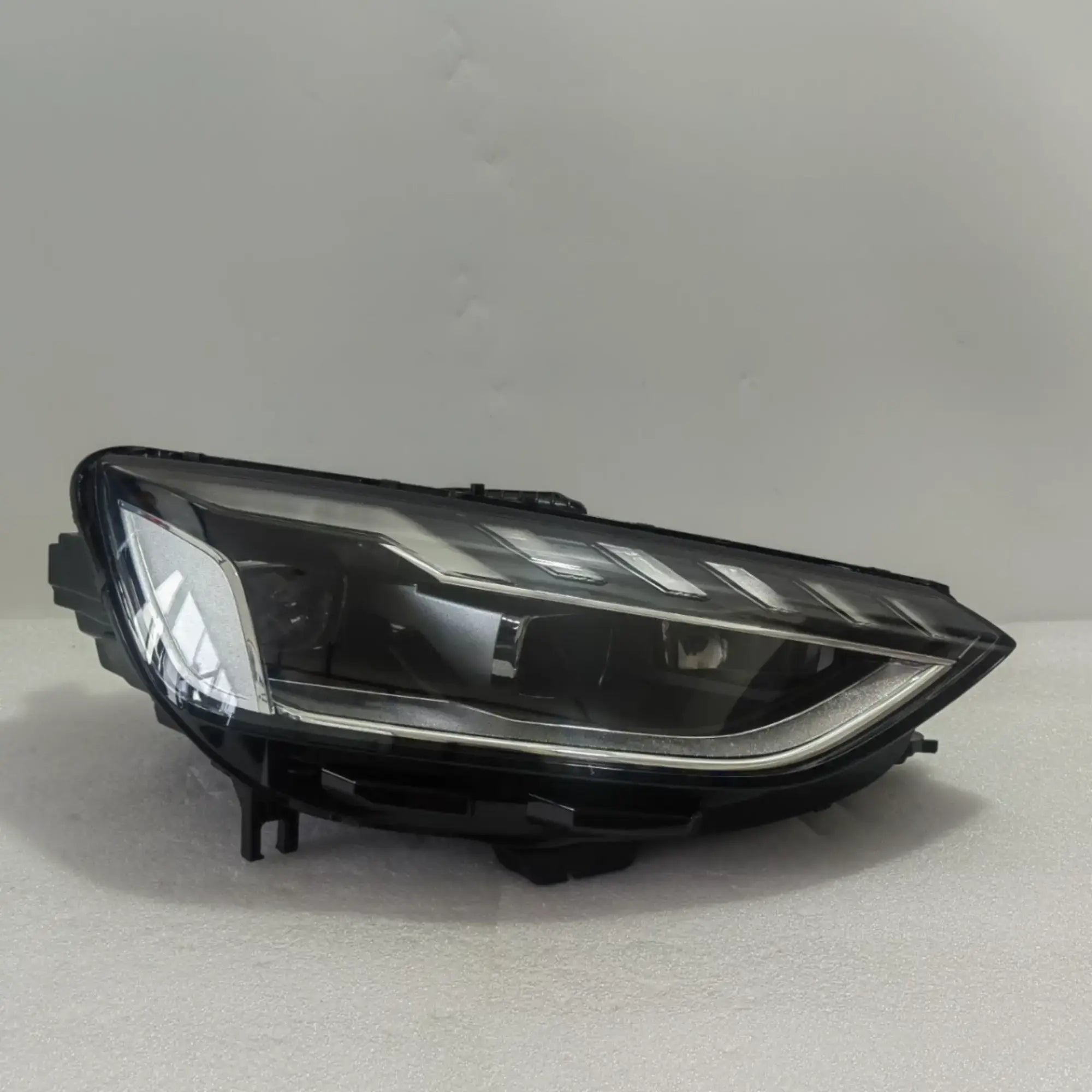 Audi A4 S4 RS4 B9 Full LED Scheinwerfer rechts 8W0941034D