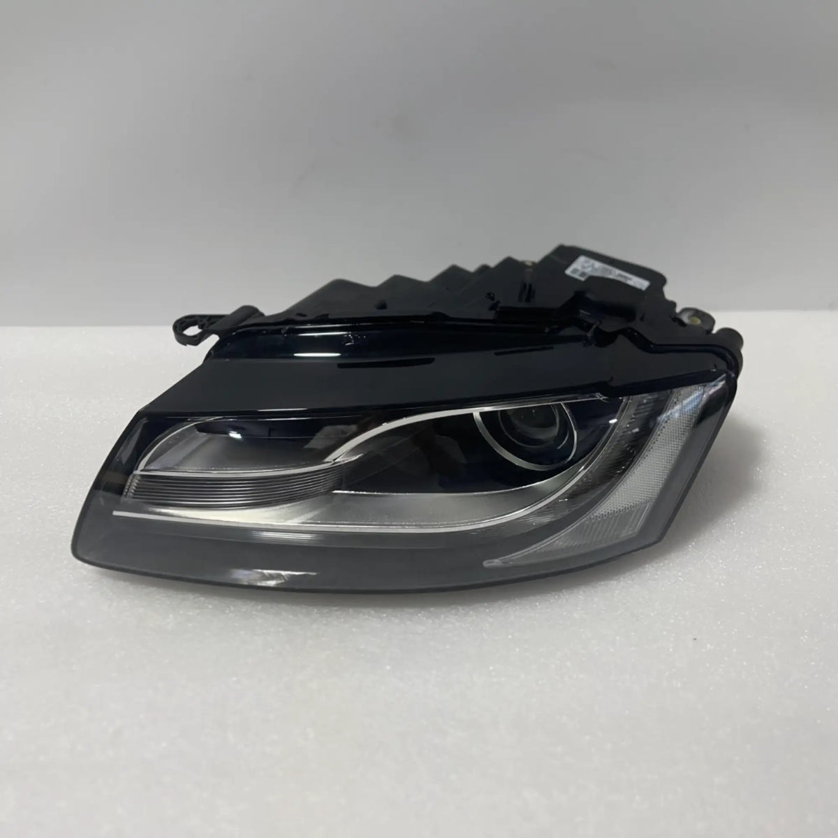 Audi A5 S5 RS5 8T Bi-Xenon LED Scheinwerfer links 8T0941029AK