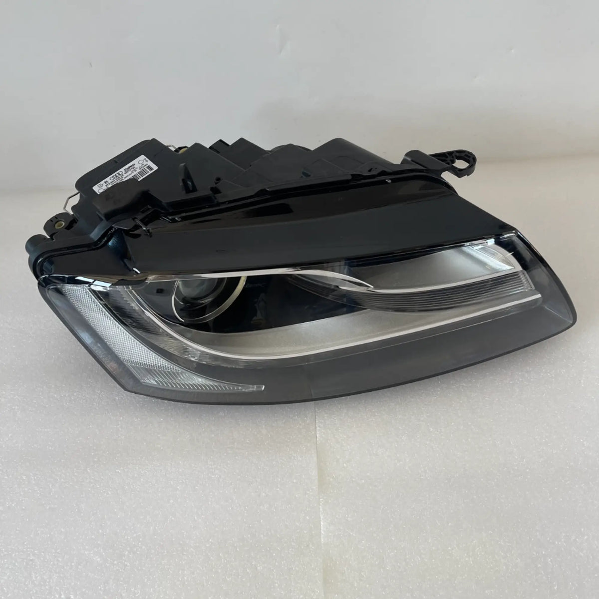 Audi A5 S5 RS5 8T Bi-Xenon LED Scheinwerfer rechts 8T0941030AD