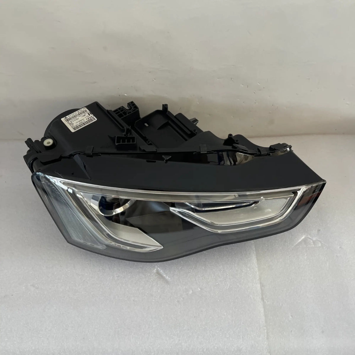 Audi A5 S5 RS5 8T Bi-Xenon LED Scheinwerfer rechts 8T0941044C