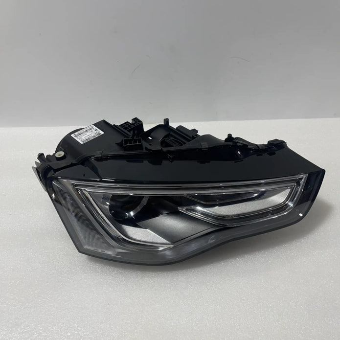 Audi A5 S5 RS5 8T Bi-Xenon LED Scheinwerfer rechts 8T0941754C