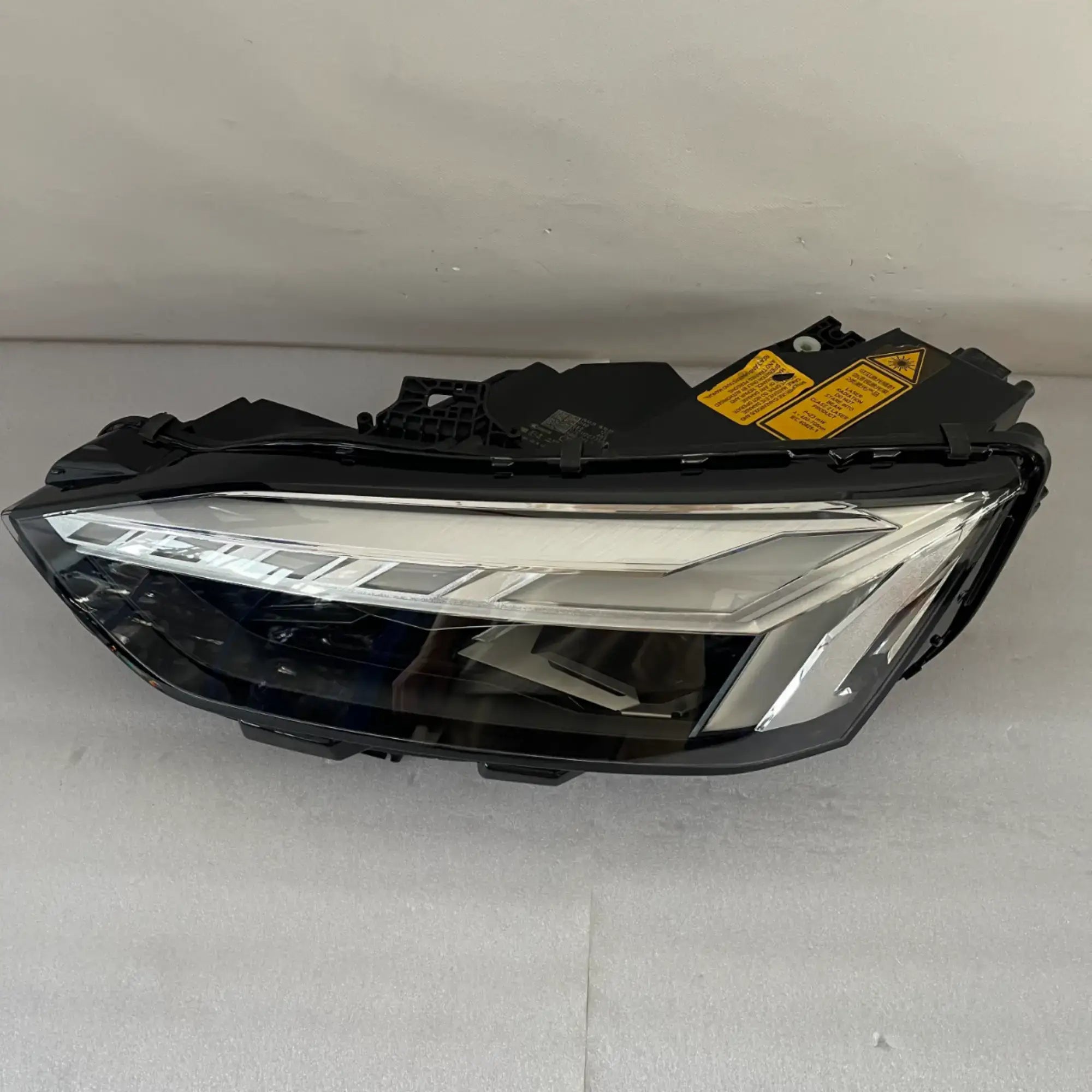 Audi A5 S5 RS5 B9 Full LED Matrix Laser Scheinwerfer links 8W6941085