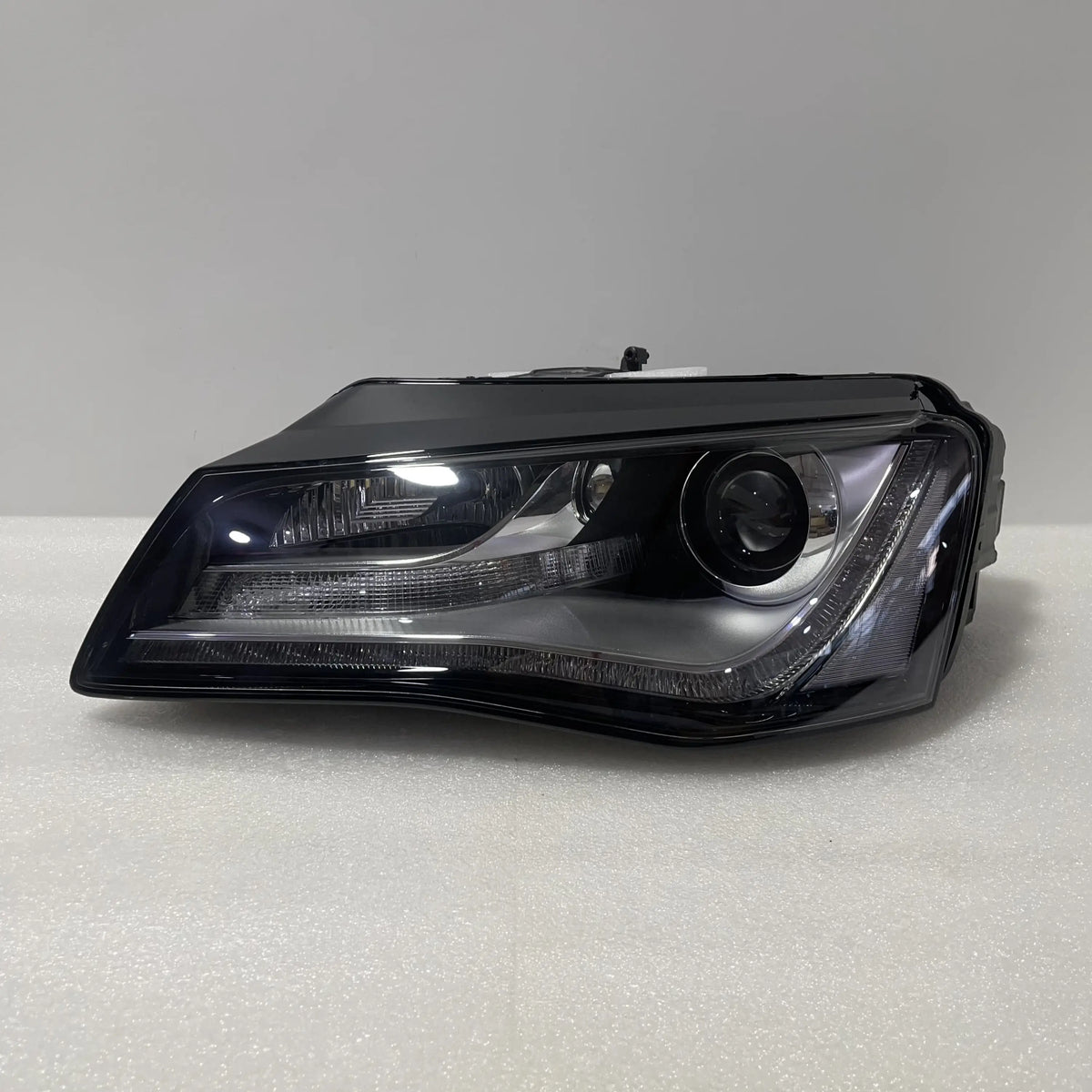 Audi A8 S8 4H Bi-Xenon LED Scheinwerfer links 4H0941029BL
