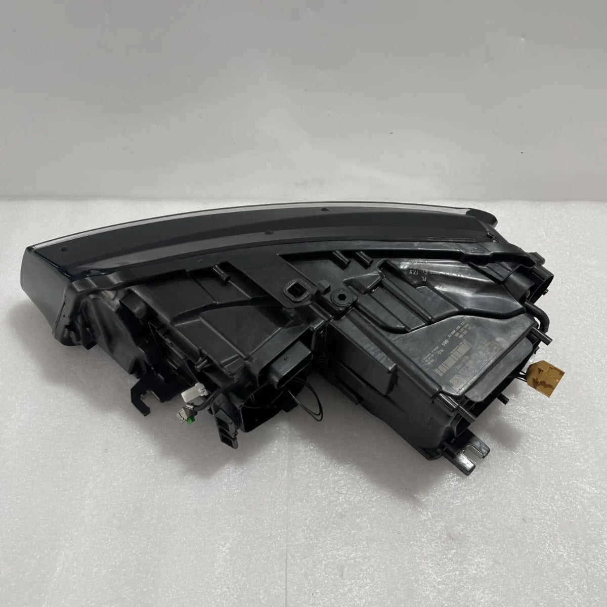 Audi A8 S8 4H Bi-Xenon LED Scheinwerfer rechts 4H0941044B