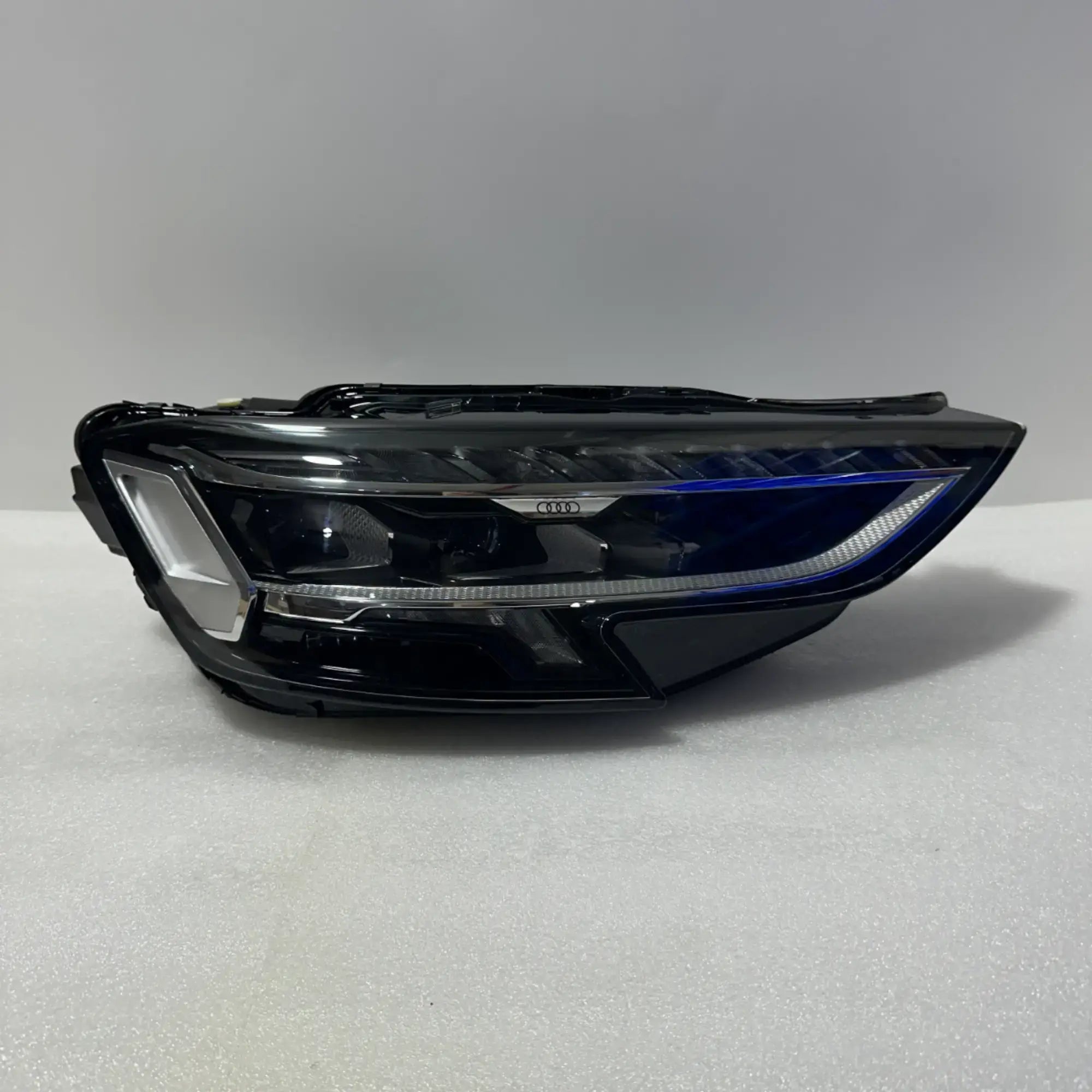 Audi A8 S8 4N Full LED Digital Matrix Scheinwerfer rechts 4N0941080B