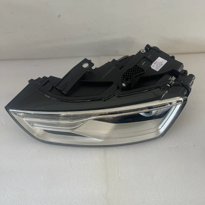 Audi Q3 RS 8U Q3 8U Bi-Xenon LED Scheinwerfer links 8U0941005B