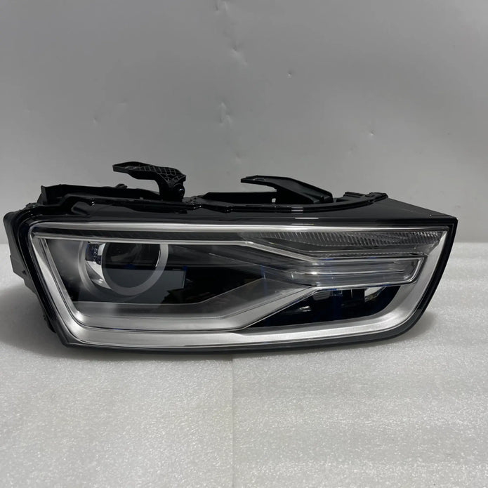 Audi Q3 RS 8U Q3 8U Bi-Xenon LED Scheinwerfer rechts 8U0941006B