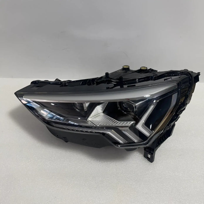 Audi Q3 RS Q3 F3 Full LED Matrix Scheinwerfer links 83A941035
