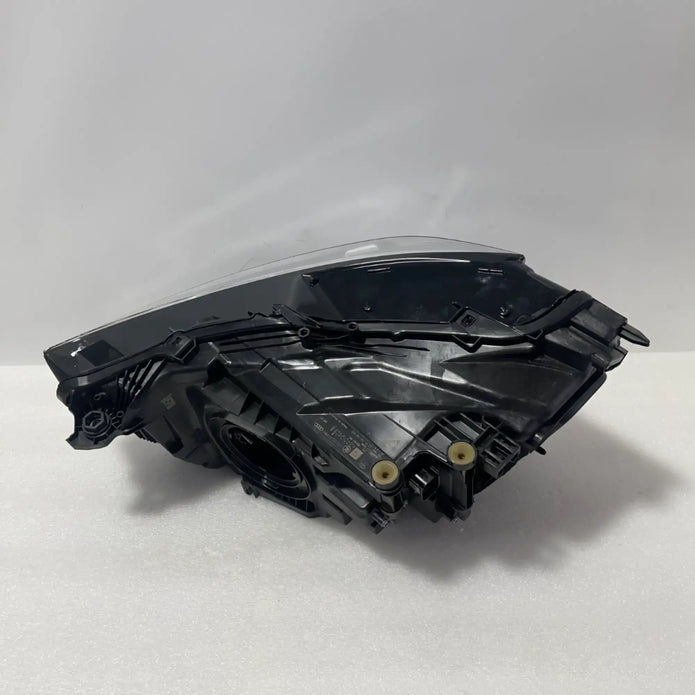 Audi Q3 RS Q3 F3 Full LED Matrix Scheinwerfer rechts 83A941784