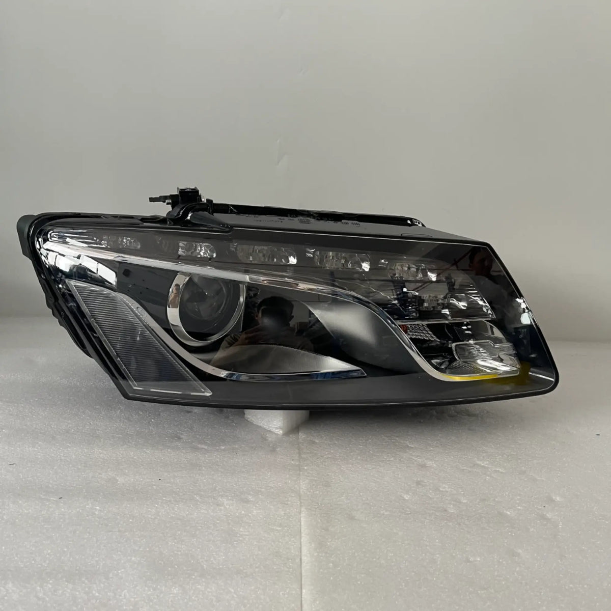Audi Q5 8R Xenon LED Scheinwerfer rechts 8R0941030AF