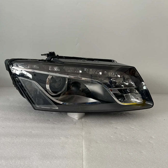 Audi Q5 8R Xenon LED Scheinwerfer rechts 8R0941030AF