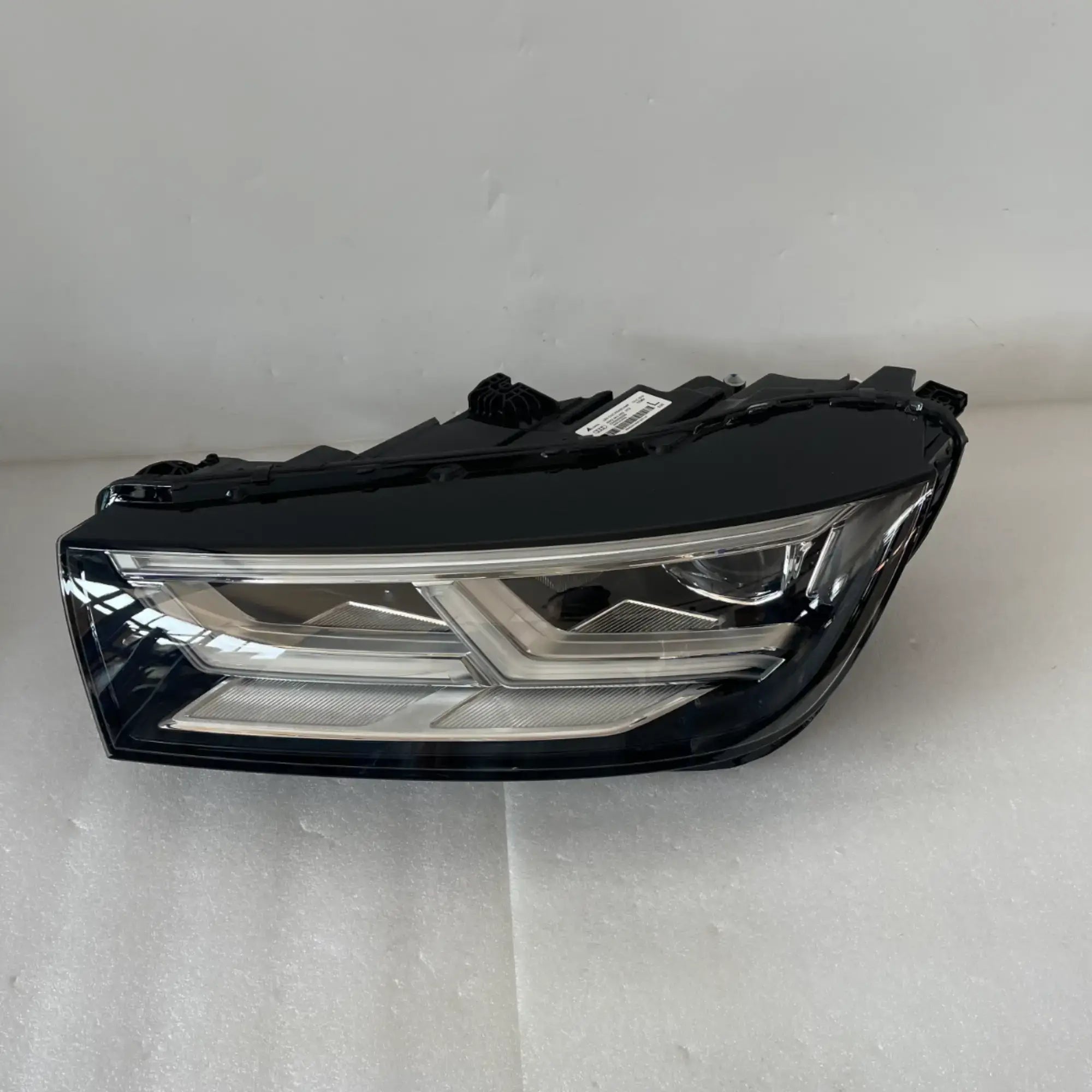 Audi Q5 SQ5 FY Full LED Scheinwerfer links 80A941773