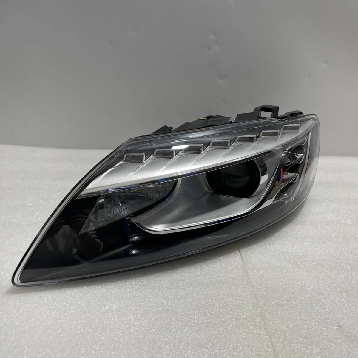 Audi Q7 4L Bi-Xenon LED Scheinwerfer links 4L0941029AD