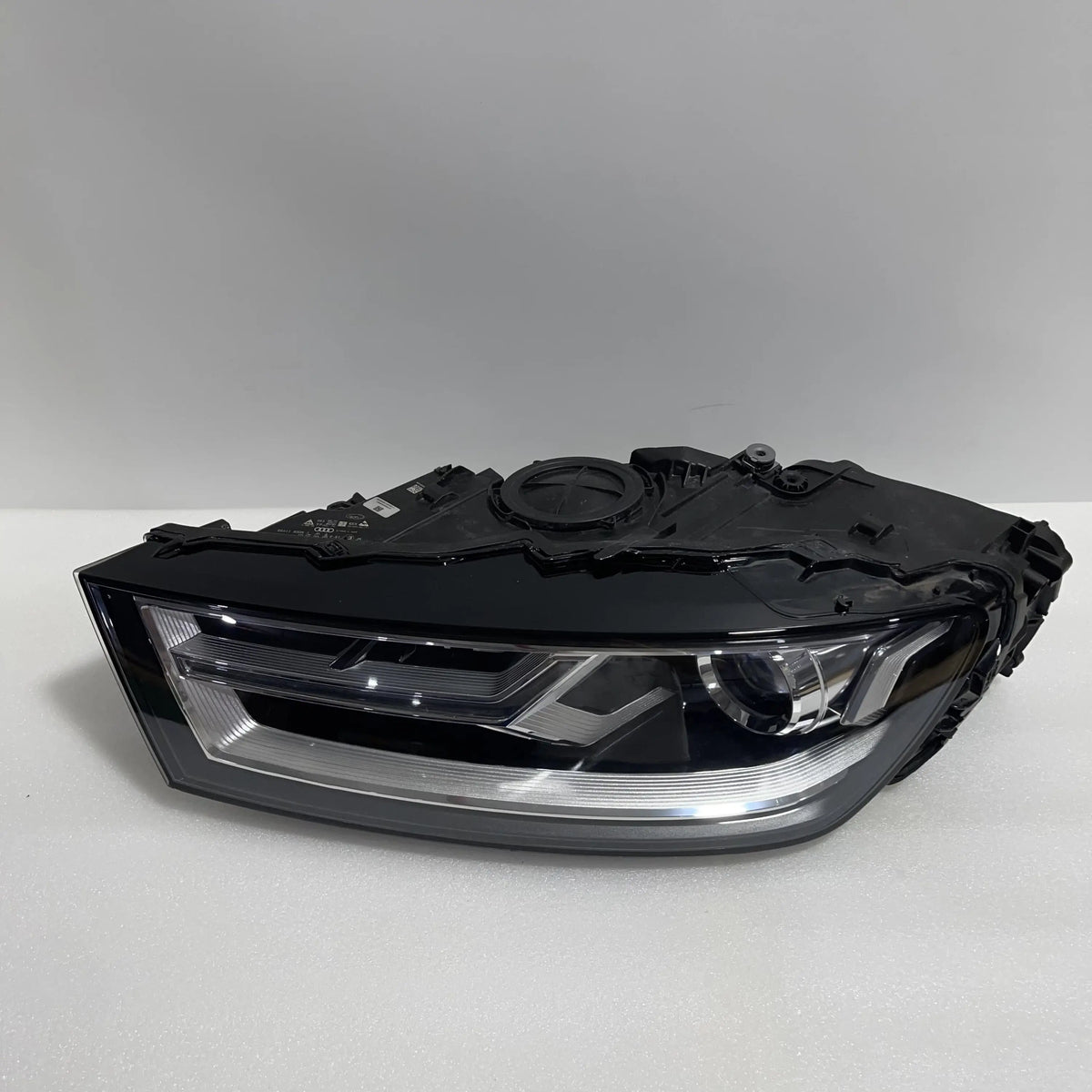 Audi Q7 SQ7 4M Bi-Xenon LED Scheinwerfer links 4M0941043