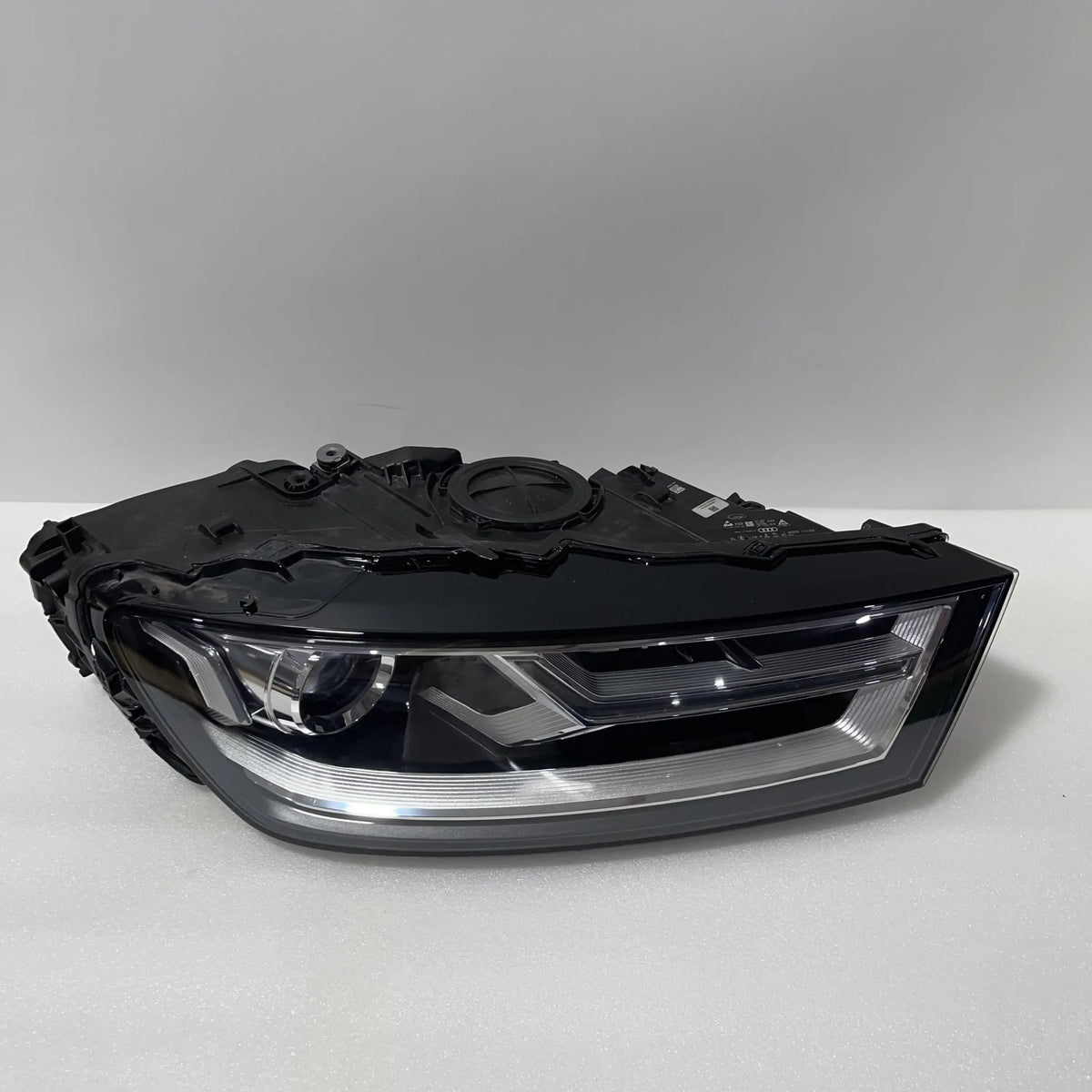 Audi Q7 SQ7 4M Bi-Xenon LED Scheinwerfer rechts 4M0941044