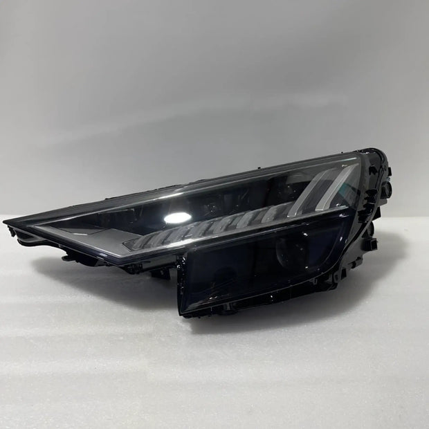 Audi Q8 SQ8 RS Q8 4M Full LED Matrix Scheinwerfer links 4M8941035