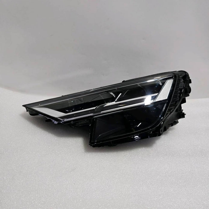 Audi Q8 SQ8 RS Q8 4M Full LED Scheinwerfer links 4M8941773