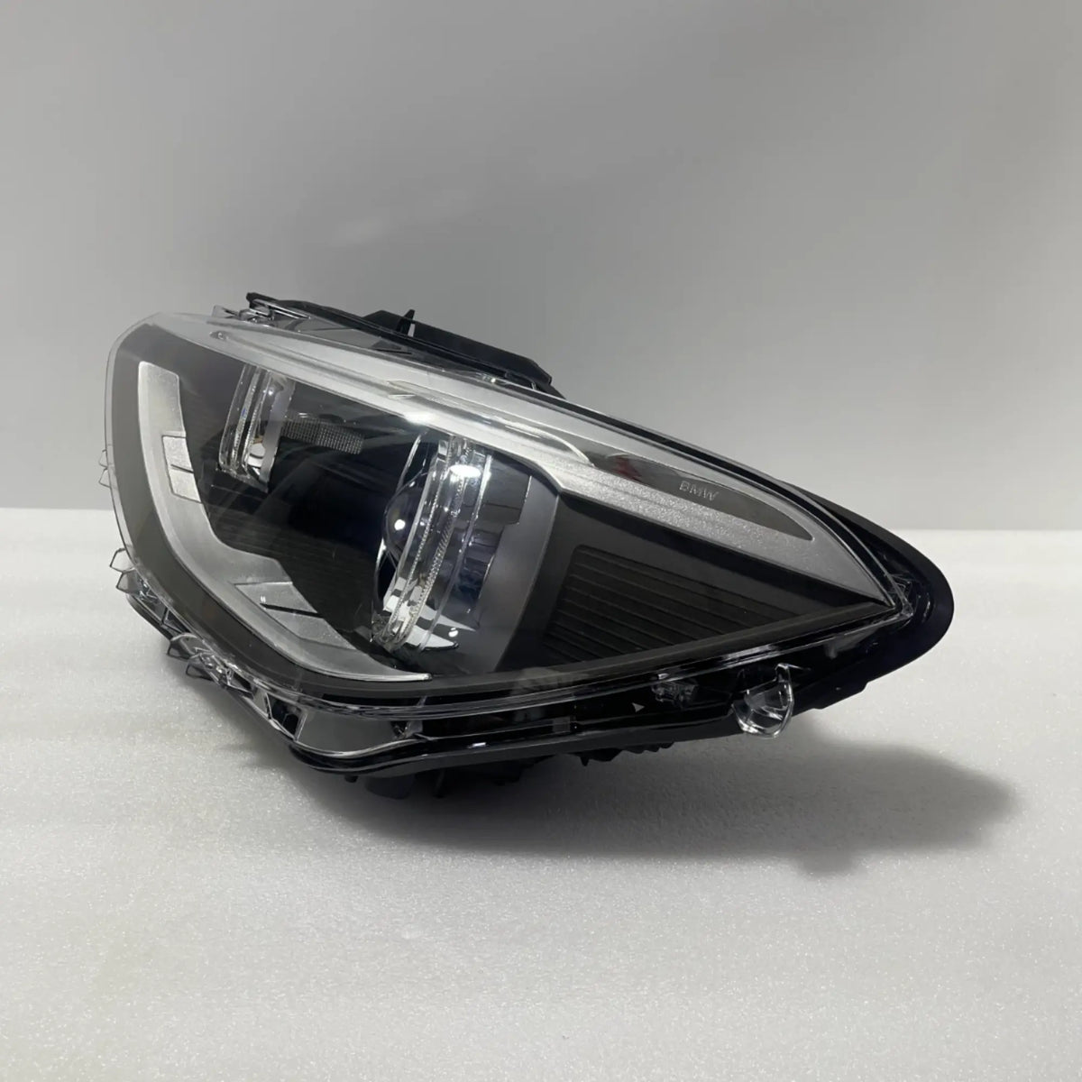 BMW 1er F20 F21 Bi-Xenon LED Scheinwerfer links 63117296913