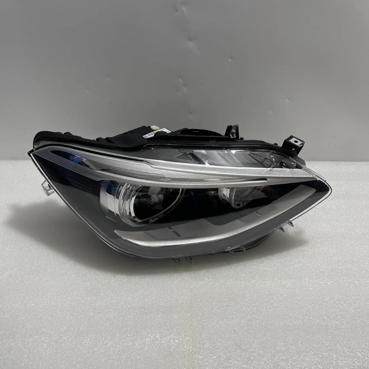 BMW 1er F20 F21 Bi-Xenon LED Scheinwerfer rechts 63117296914