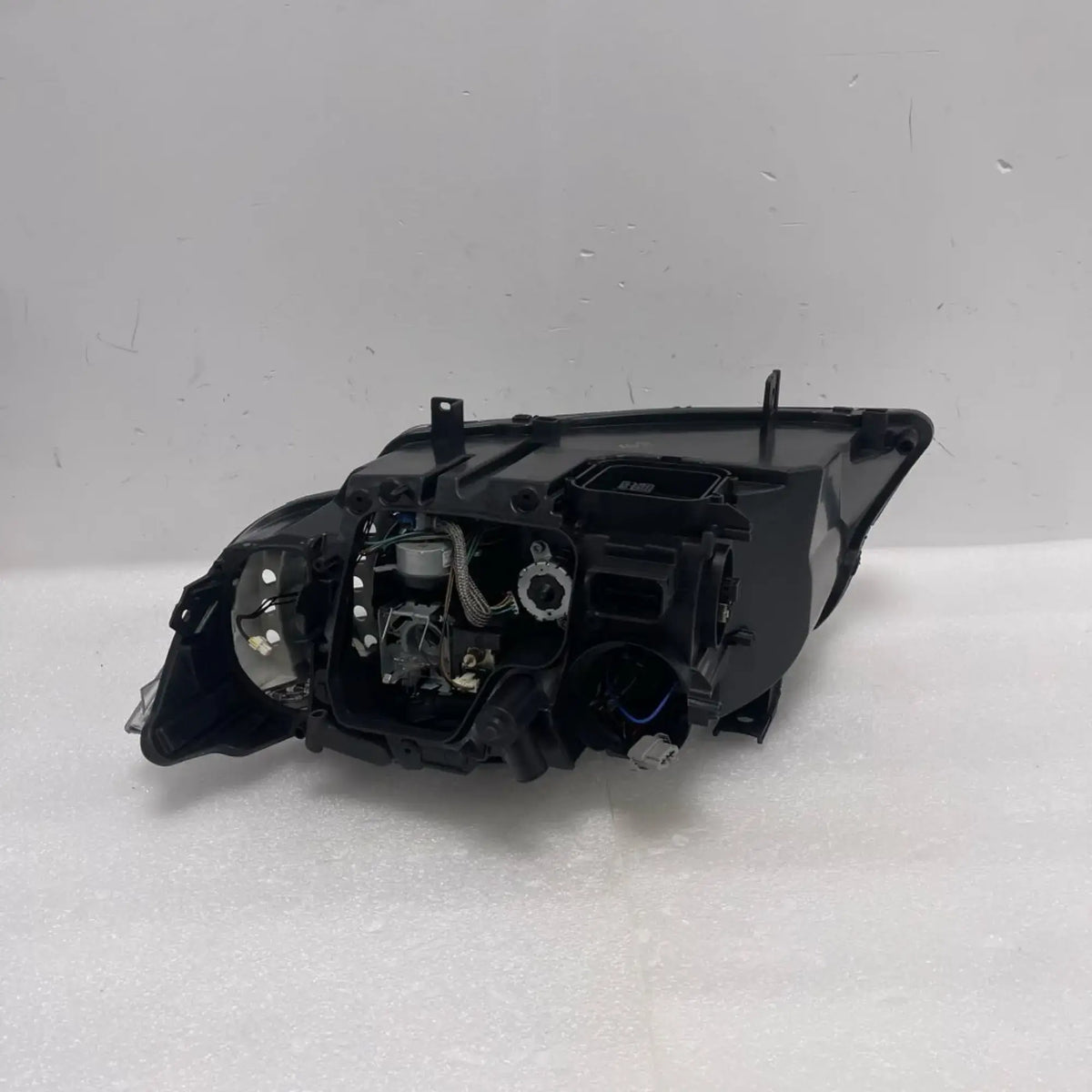BMW 3er E90 E91 Bi-Xenon AHL LED Scheinwerfer rechts 63117240264