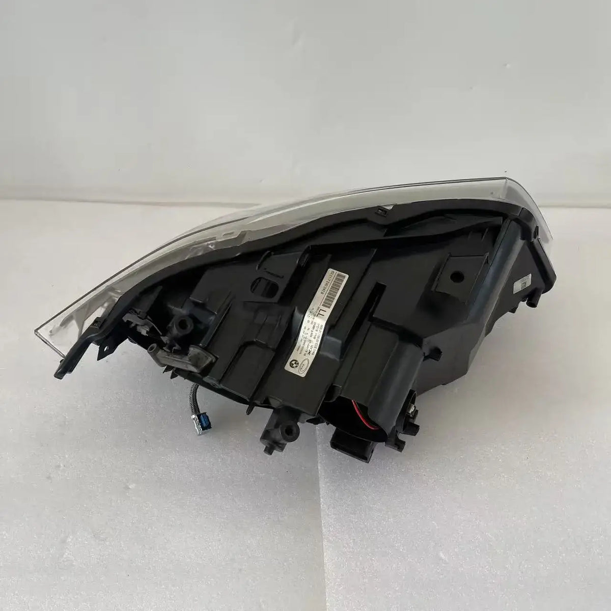 BMW 3er E90 E91 Bi-Xenon LED Scheinwerfer links 63117240247