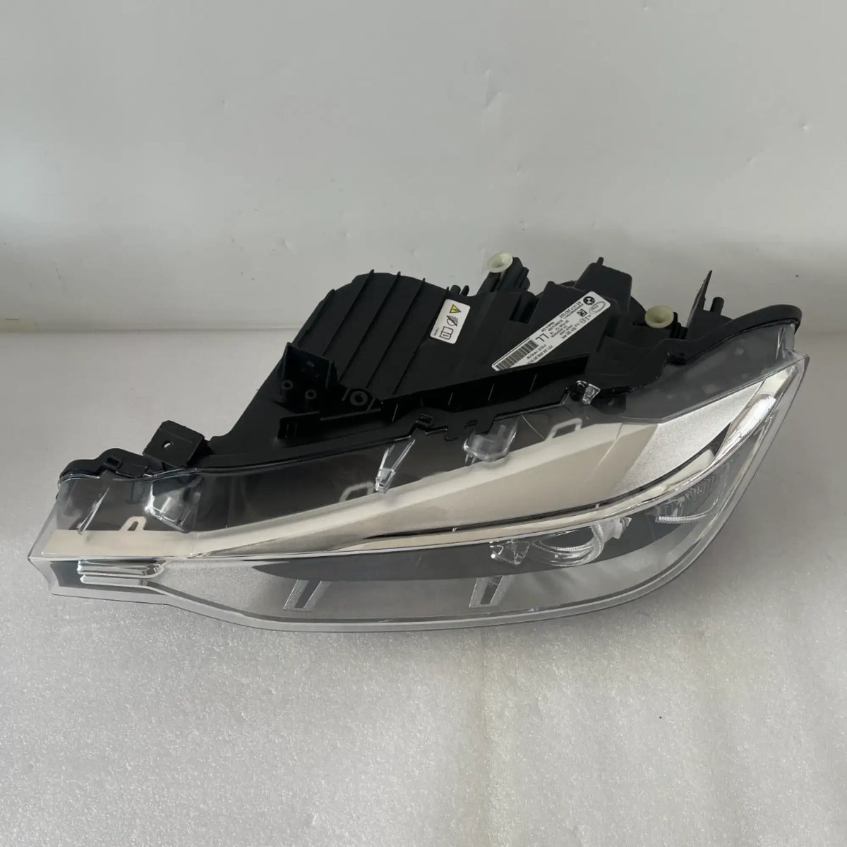 BMW 3er F30 F31 Bi-Xenon LED Scheinwerfer links 63117314531