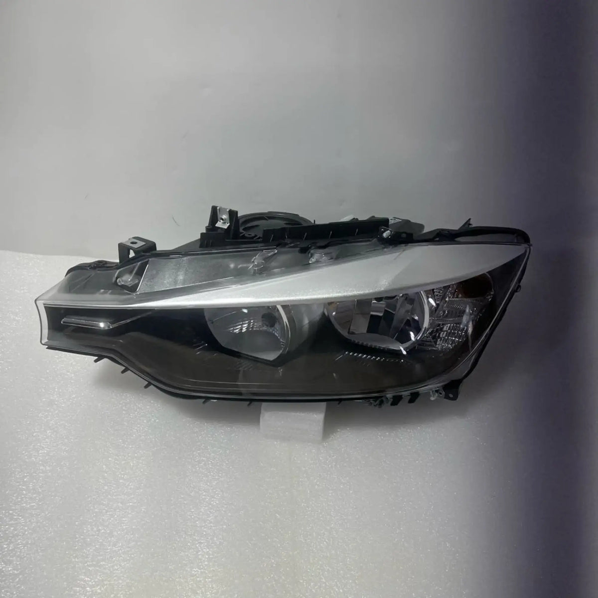 BMW 3er F30 F31 Halogen Scheinwerfer links 63117259523