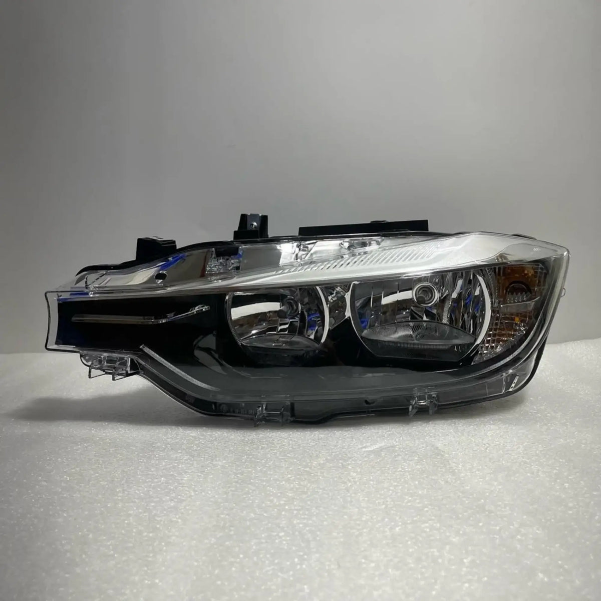 BMW 3er F30 F31 Halogen Scheinwerfer links 63117365595