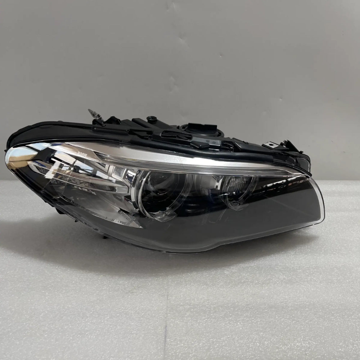 BMW 5er F10 F11 Bi-Xenon AHL LED Scheinwerfer rechts 63117343908