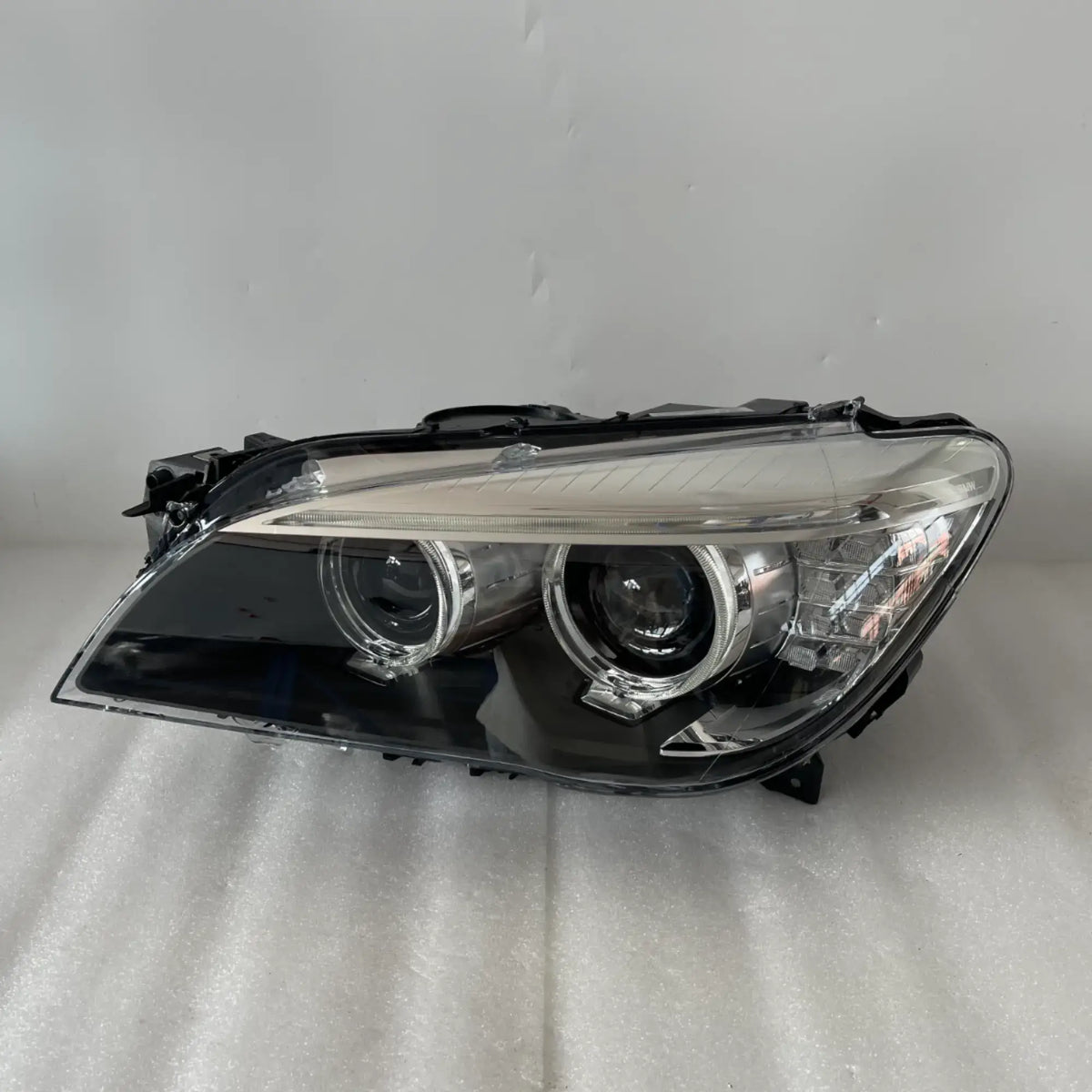BMW 7er F01 F02 F03 Bi-Xenon LED Scheinwerfer links 63117348503