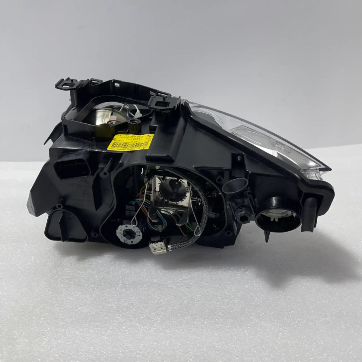 BMW M3 E90 E92 E93 3er E92 E93 Bi-Xenon AHL Scheinwerfer rechts 63117182514