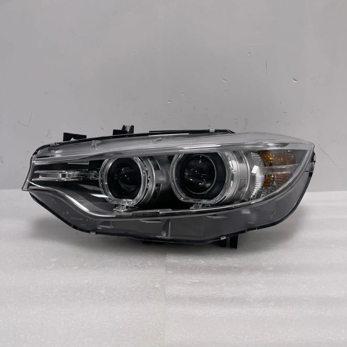 BMW M3 F80 M4 F82 F83 4er F32 F33 F36 Bi-Xenon AHL LED Scheinwerfer links 63117377839