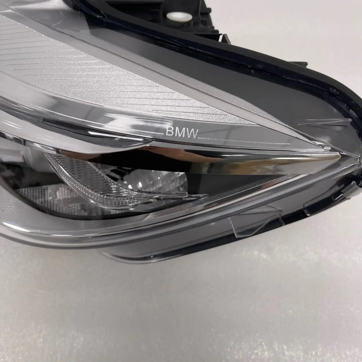 BMW M3 F80 M4 F82 F83 4er F32 F33 F36 Bi-Xenon AHL LED Scheinwerfer links 63117377839