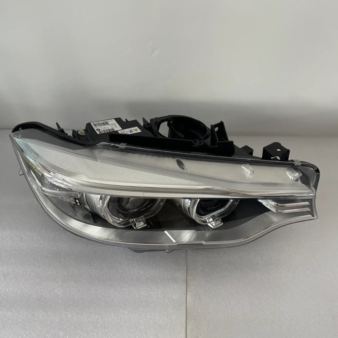 BMW M3 F80 M4 F82 F83 4er F32 F33 F36 Bi-Xenon LED Scheinwerfer rechts 63117377844