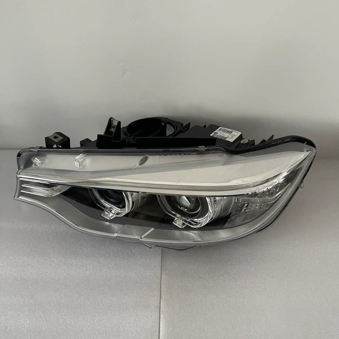 BMW M3 F80 M4 F82 F83 4er F32 F33 F36 Bi-Xenon LED Scheinwerfer links 63117377843