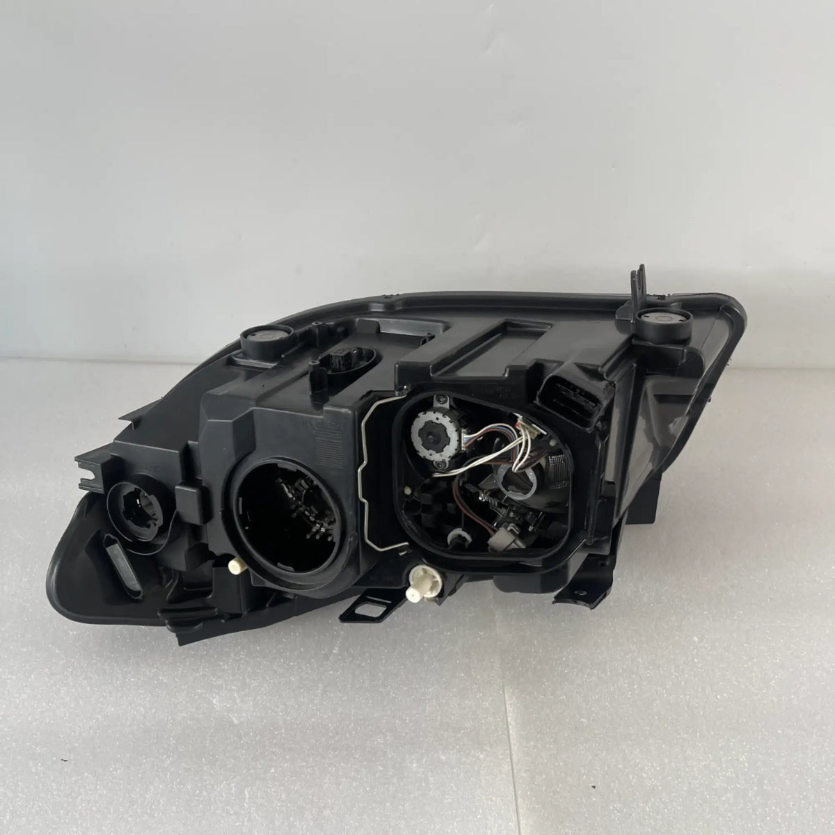 BMW X1 E84 Bi-Xenon Scheinwerfer rechts 63112993492