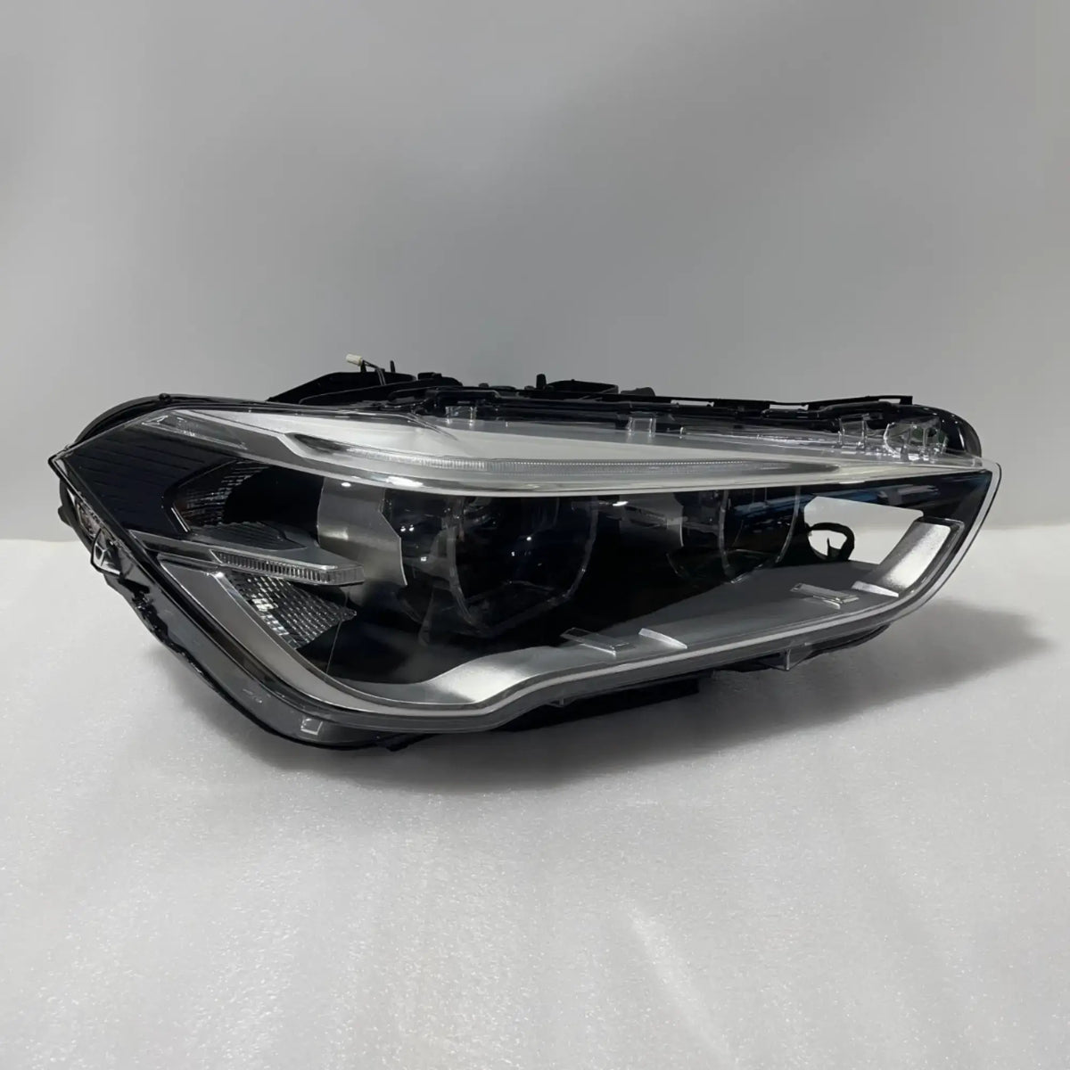 BMW X1 F48 Full LED Scheinwerfer rechts 63117428736