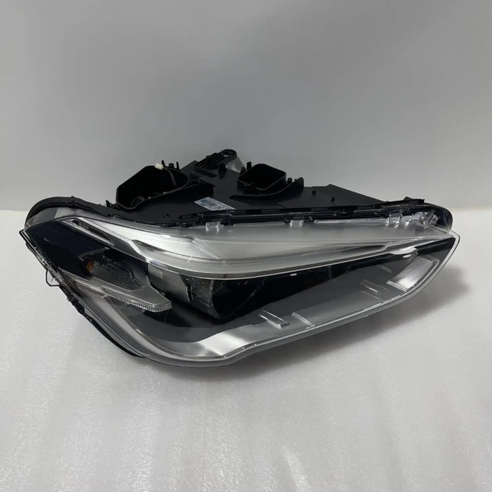 BMW X1 F48 Full LED Scheinwerfer rechts 63117428736