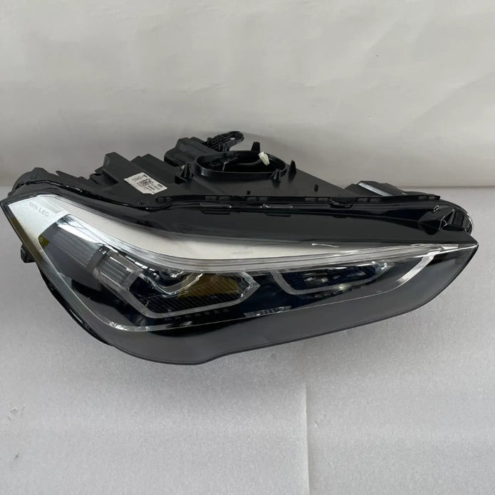 BMW X1 F48 Full LED Scheinwerfer rechts 63119477812