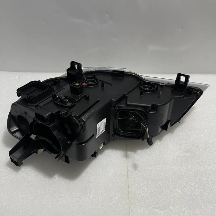 BMW X5 E70 Bi-Xenon Scheinwerfer rechts 63117240788